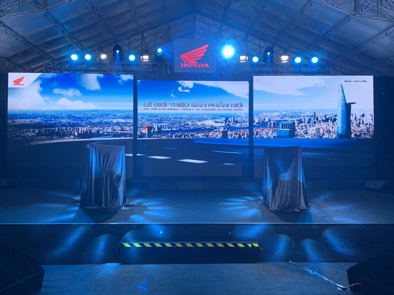 Truc tiep su kien ra mat Honda Air Blade 2020 hinh anh
