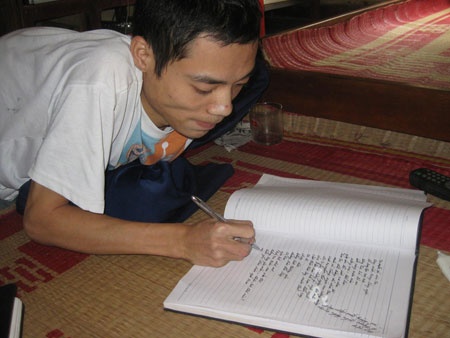 Nhung cay but vuot len so phan hinh anh