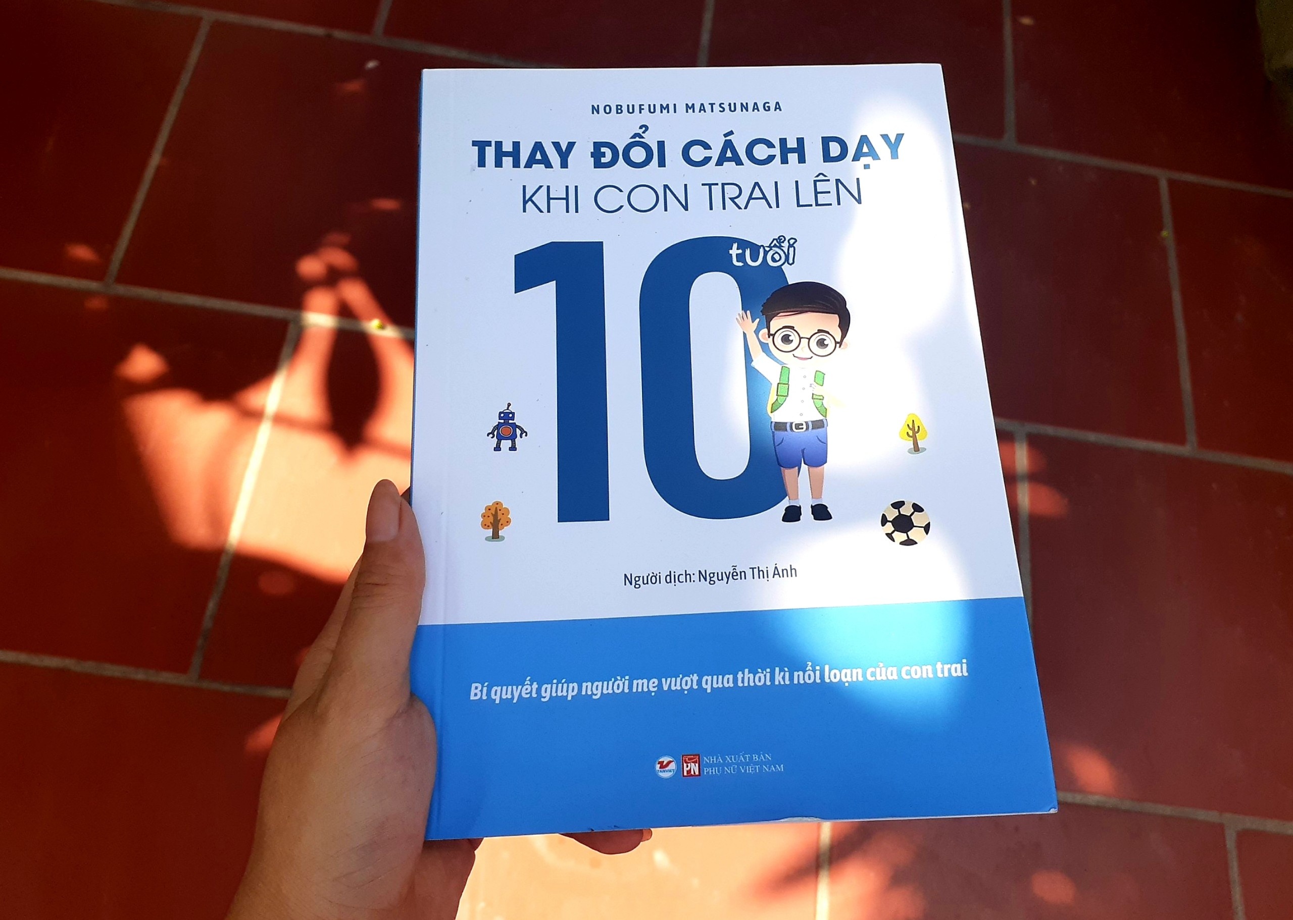 Sach ky nang cho me va be anh 1