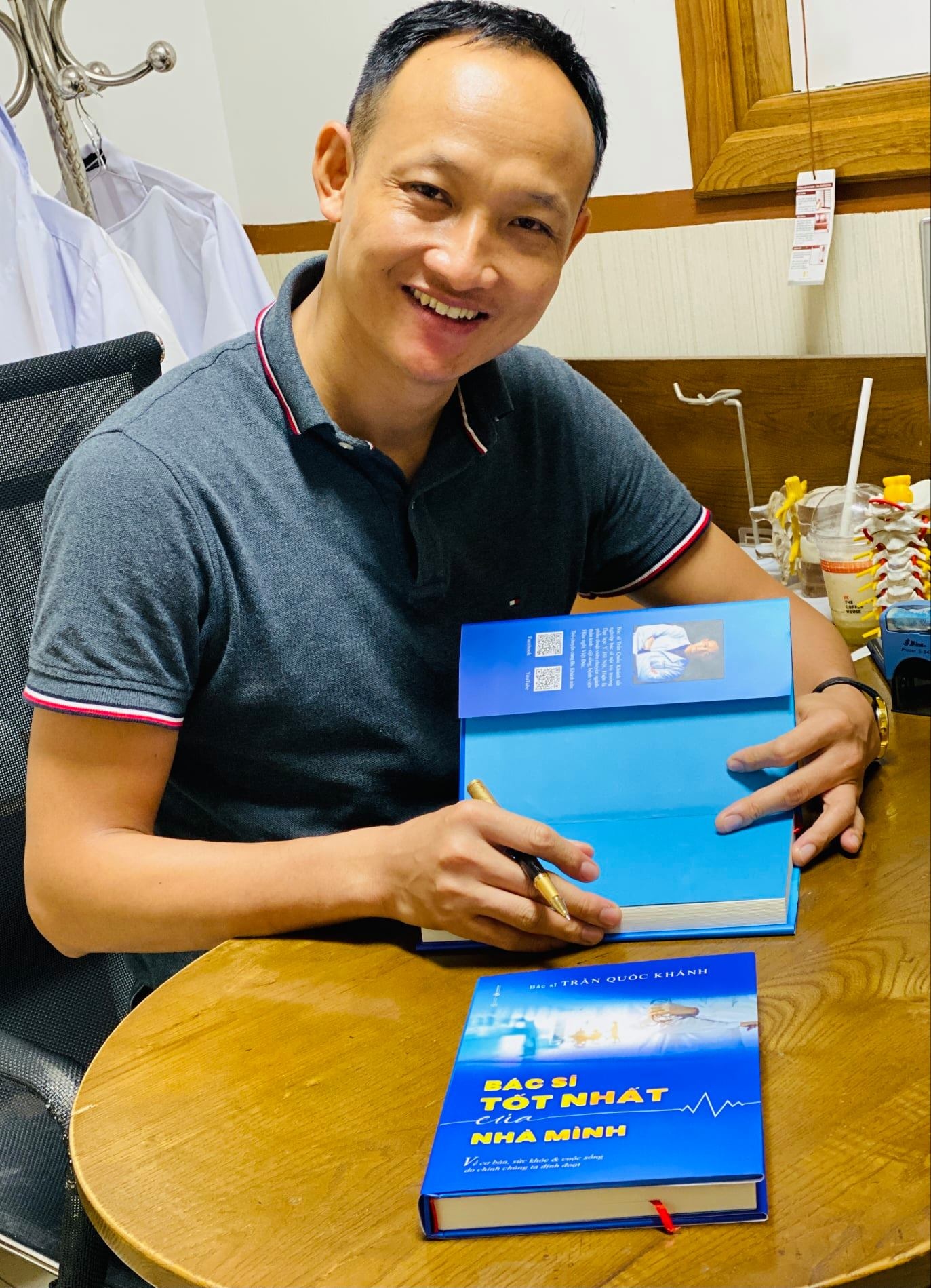 Dau gia sach quy anh 2