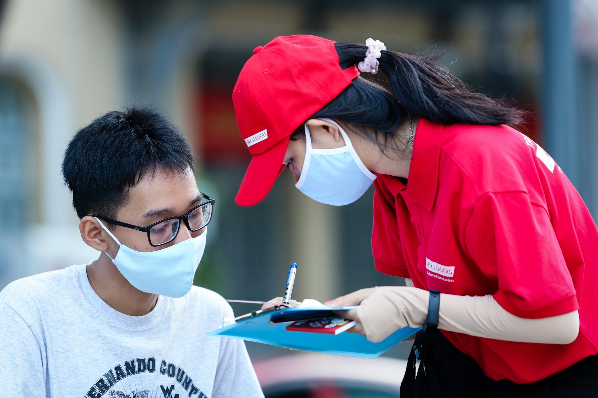 Cac bien phap phong, chong Covid-19 trong tinh hinh moi hinh anh