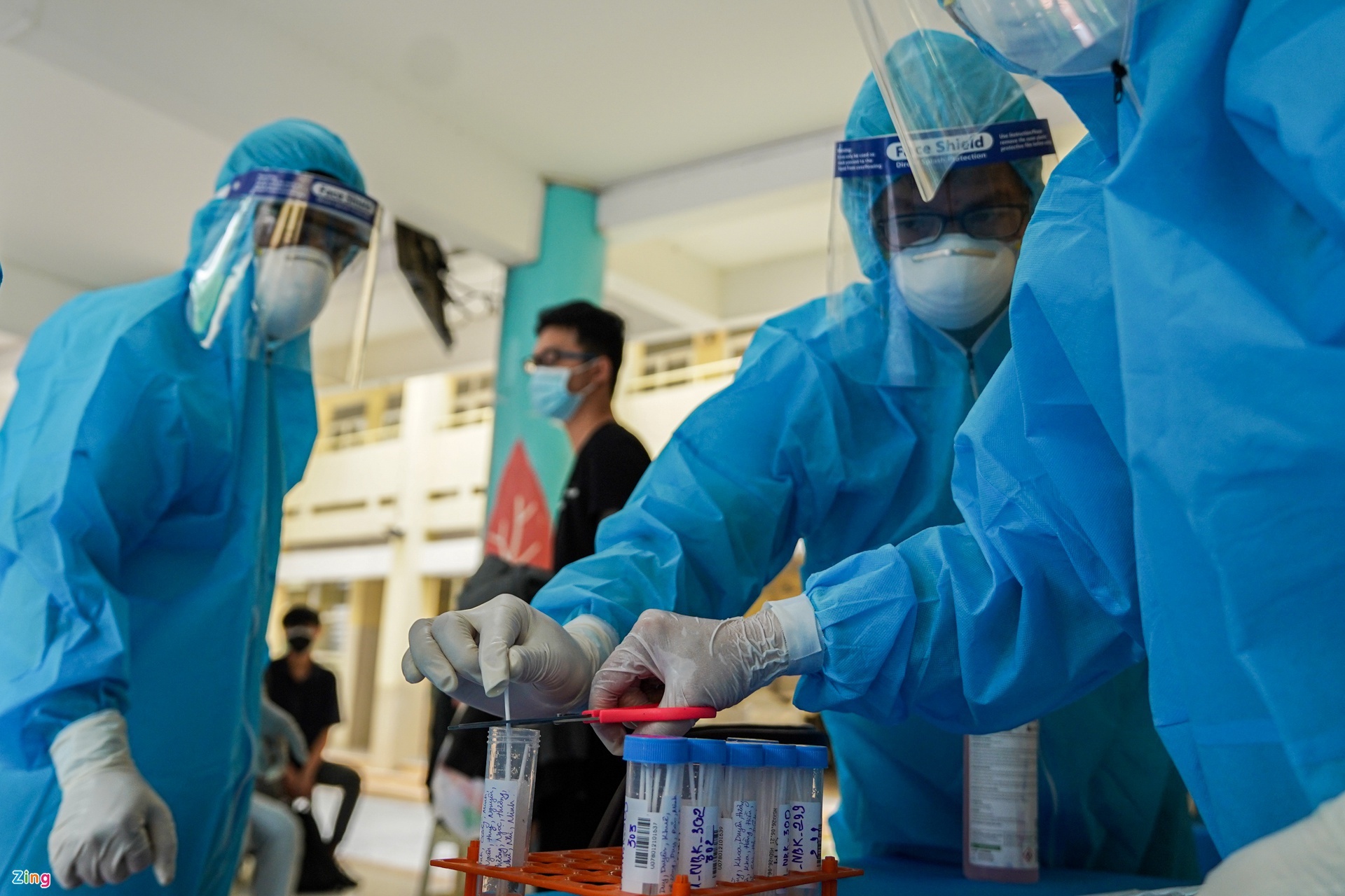 Tho chong dich anh 1