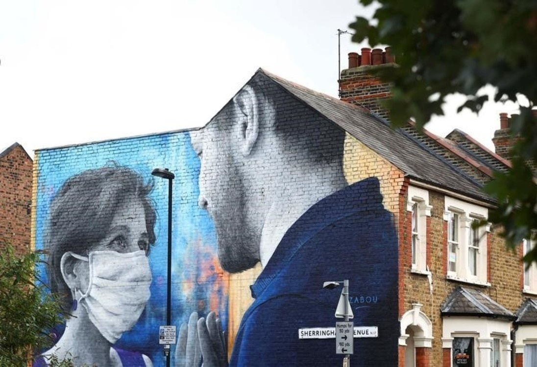 Tranh chong dich anh 1