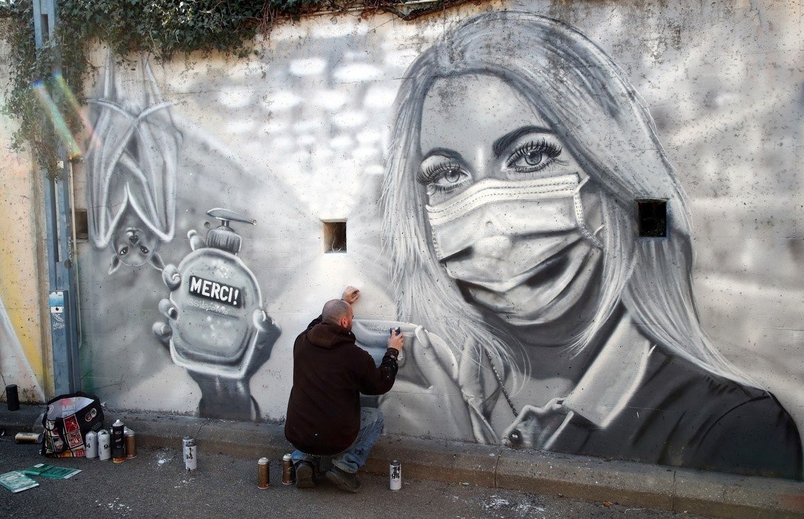 Tranh chong dich anh 2