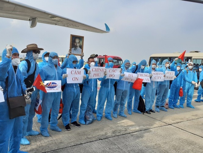 Tinh nguoi trong mua dich anh 1