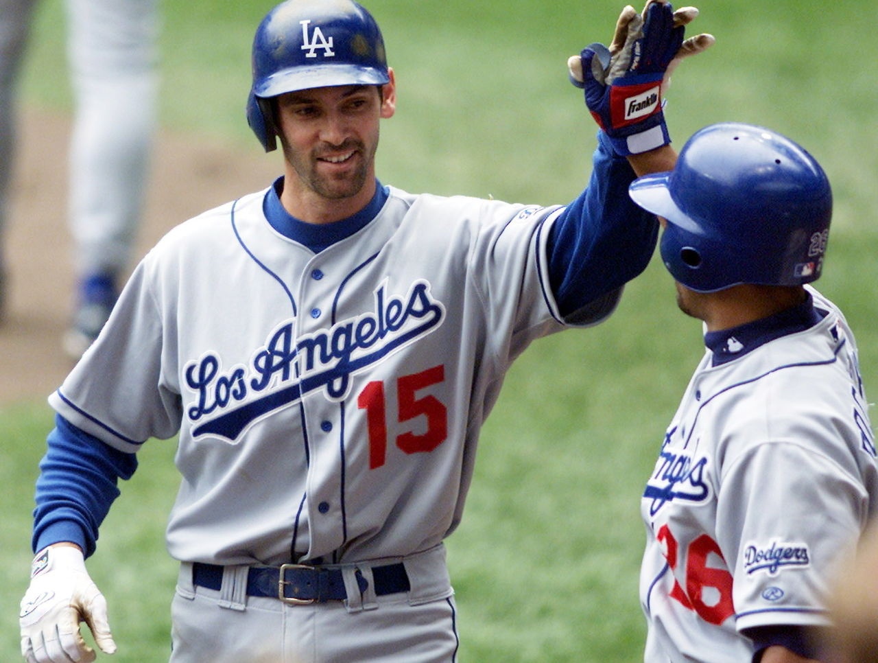 Tam tinh lang giup Shawn Green gat hai thanh cong hinh anh