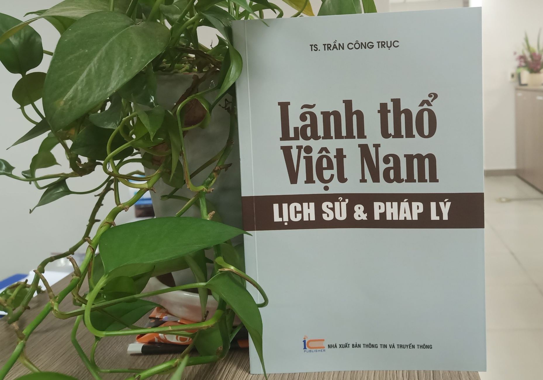 Bang chung lich su va phap ly ve chu quyen lanh tho Viet Nam hinh anh