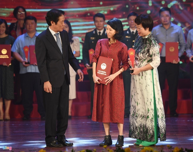 dong gop cua cac dich gia anh 2