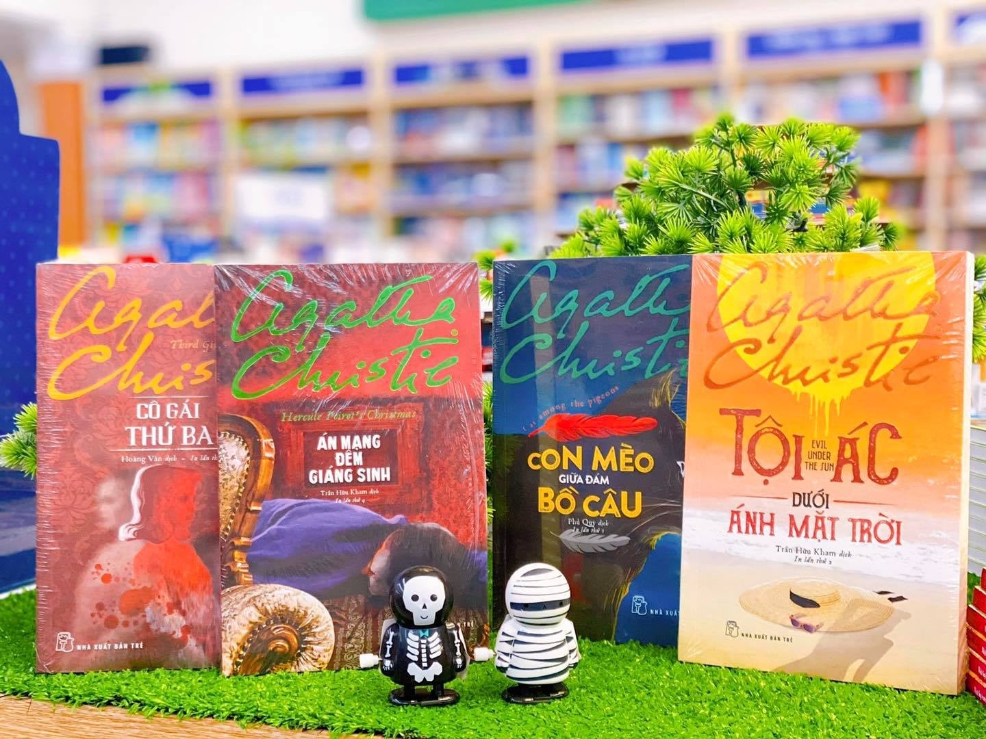 Don Halloween qua nhung trang sach hinh anh