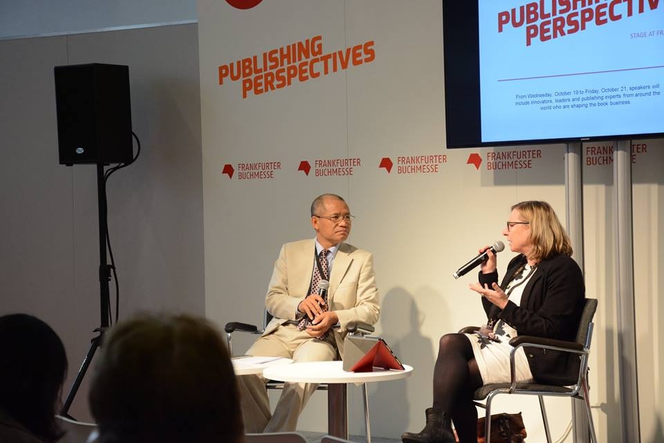 Hoi cho sach quoc te Frankfurt anh 2