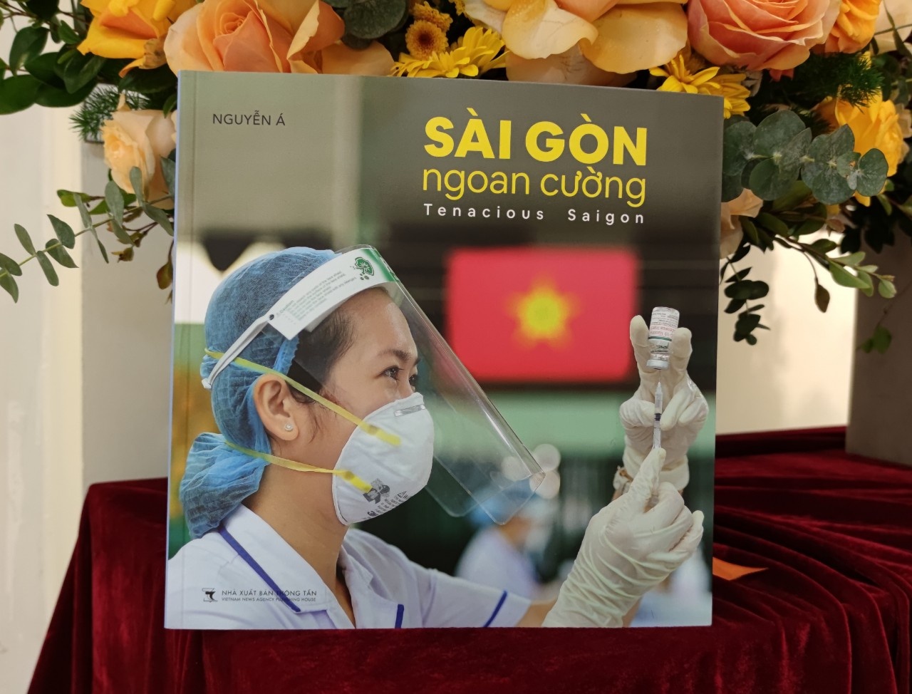 Sai Gon ngoan cuong anh 3