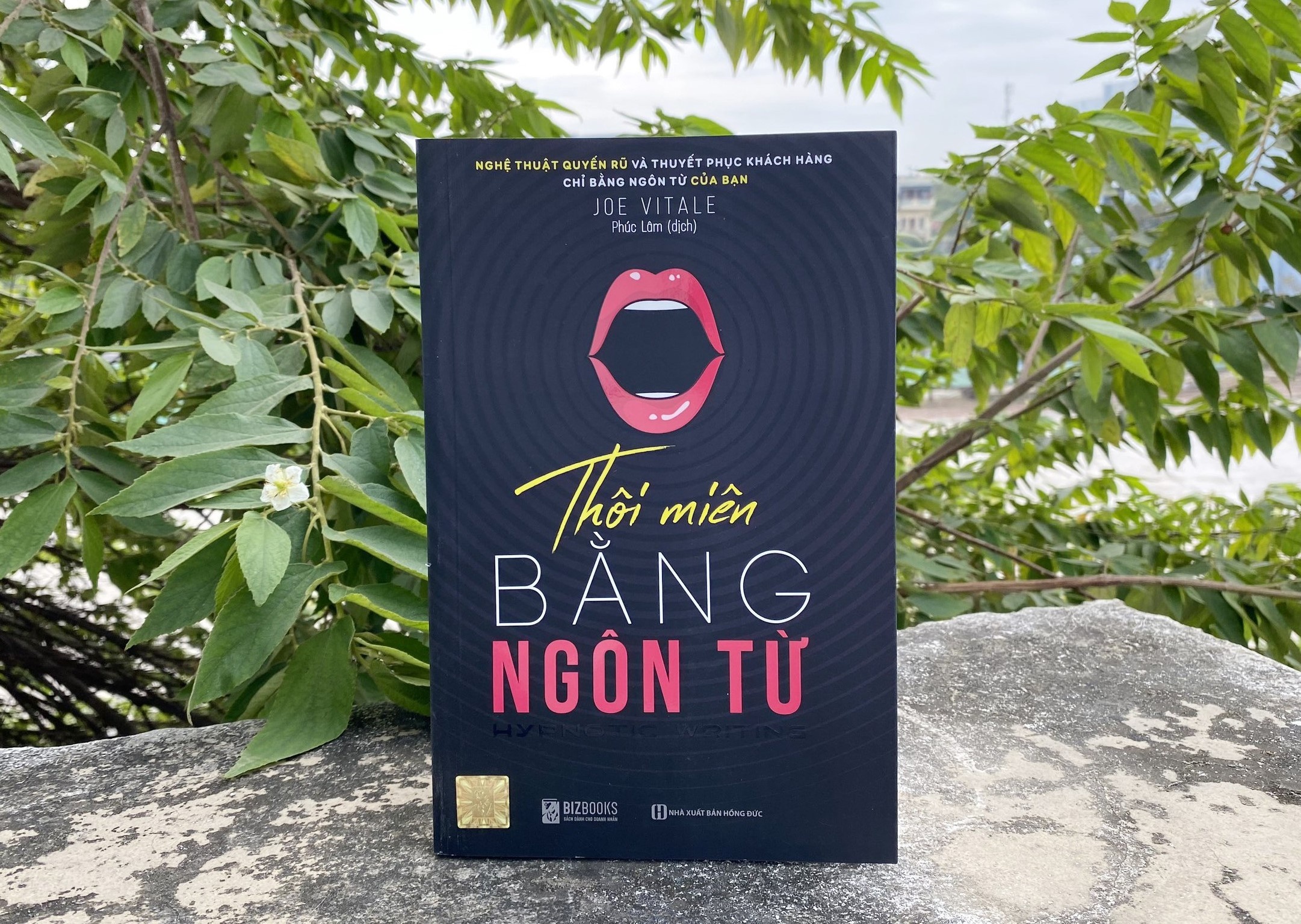 Hieu ve nghe thuat giao tiep qua nhung cuon sach hinh anh