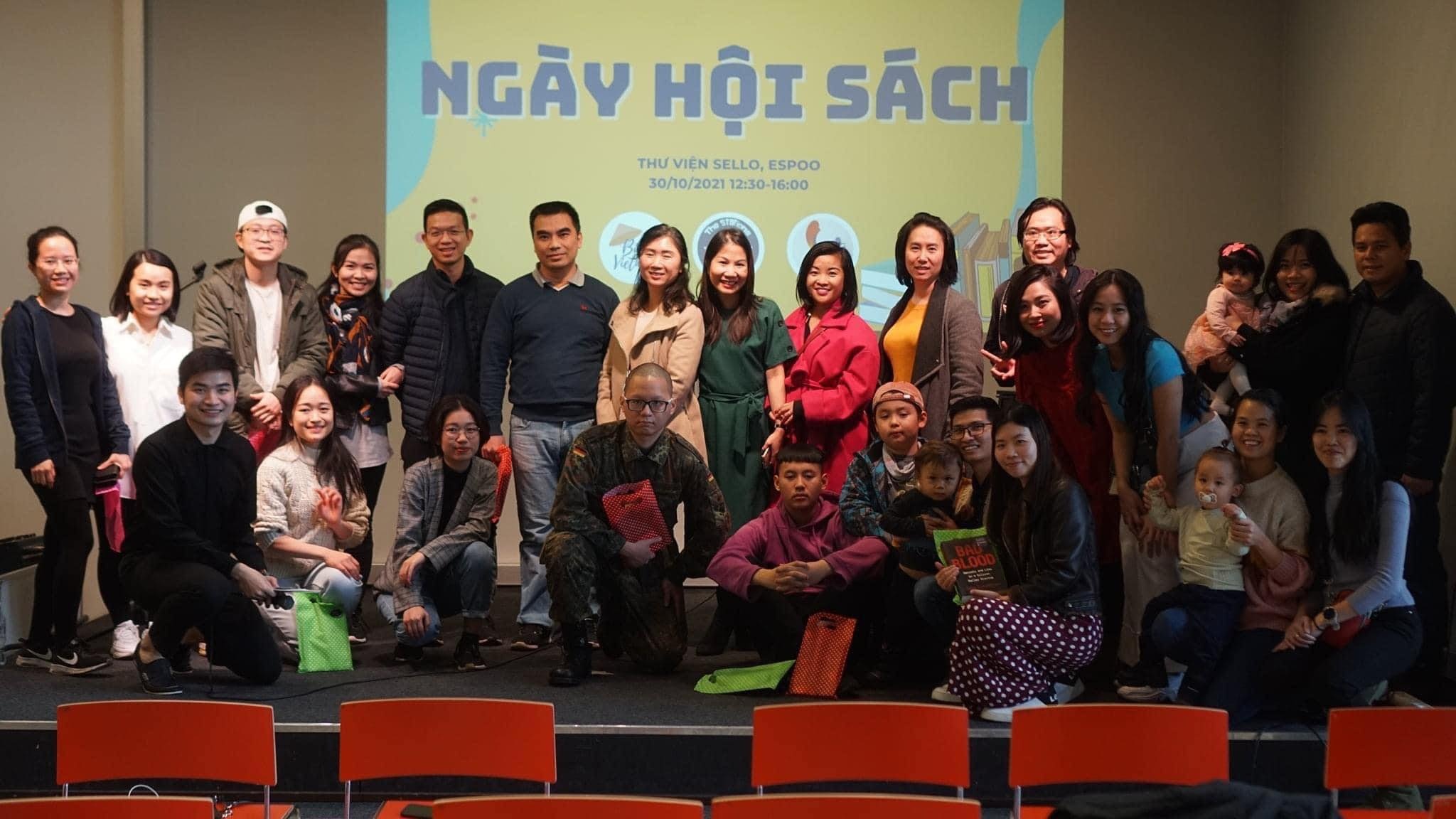 Sach Viet ra the gioi anh 1