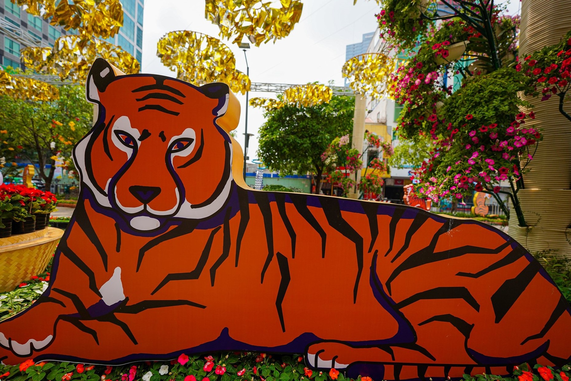 Hinh tuong con ho trong van hoa cung dinh hinh anh