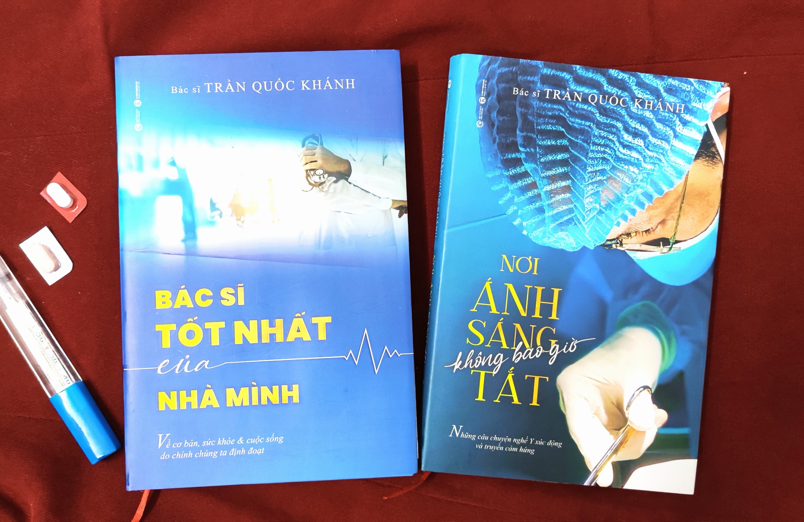 Bac si viet sach anh 1