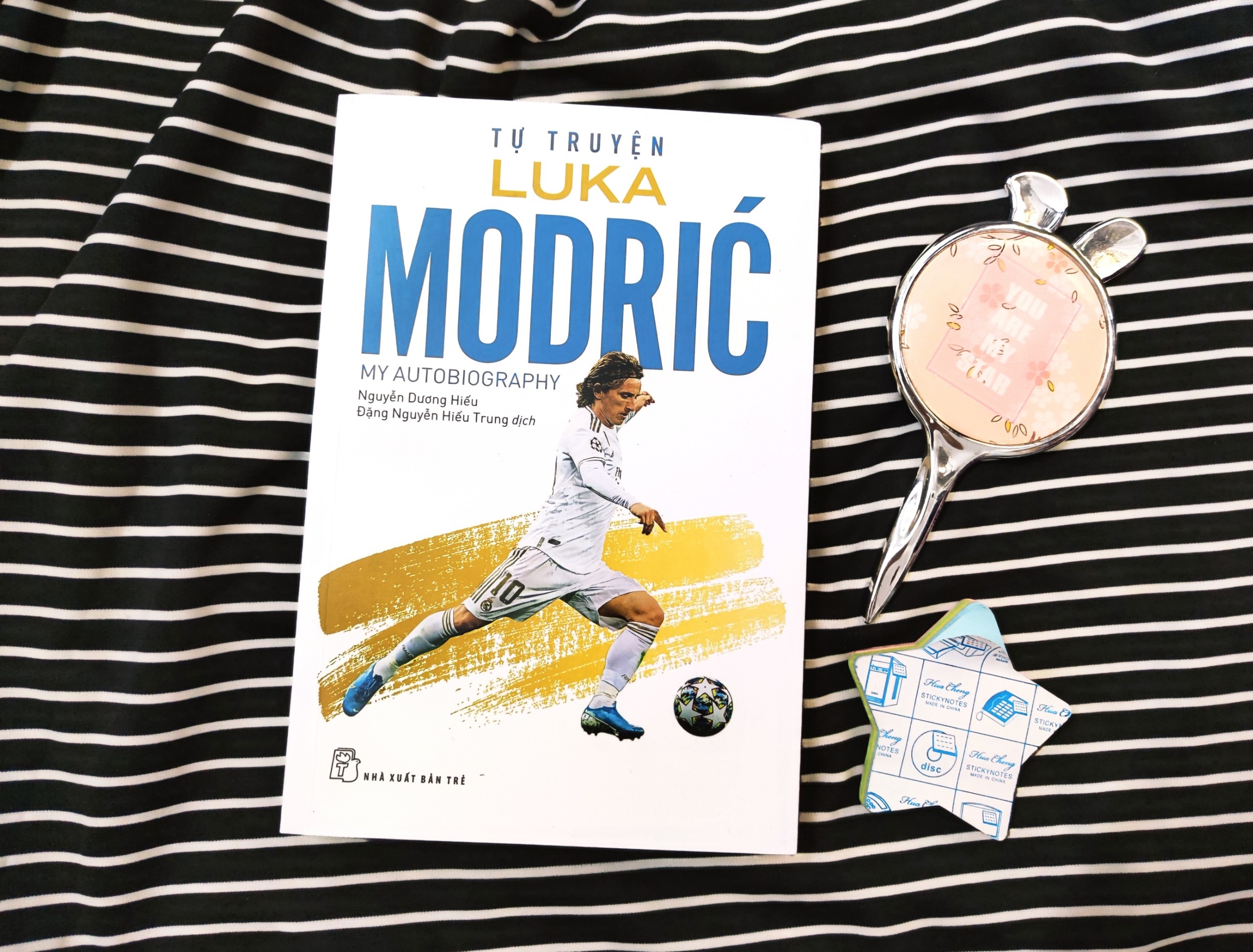 sach ve chu de bong da anh 2