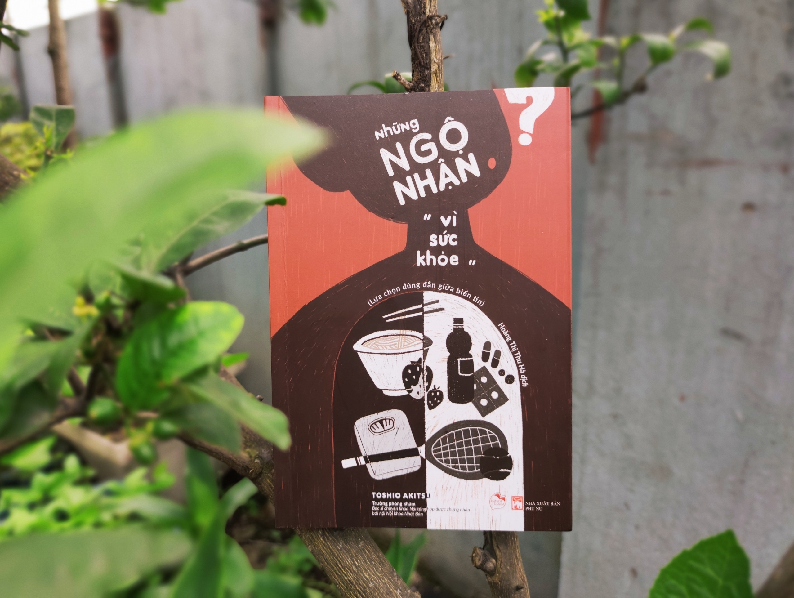 sach cham soc suc khoe anh 1