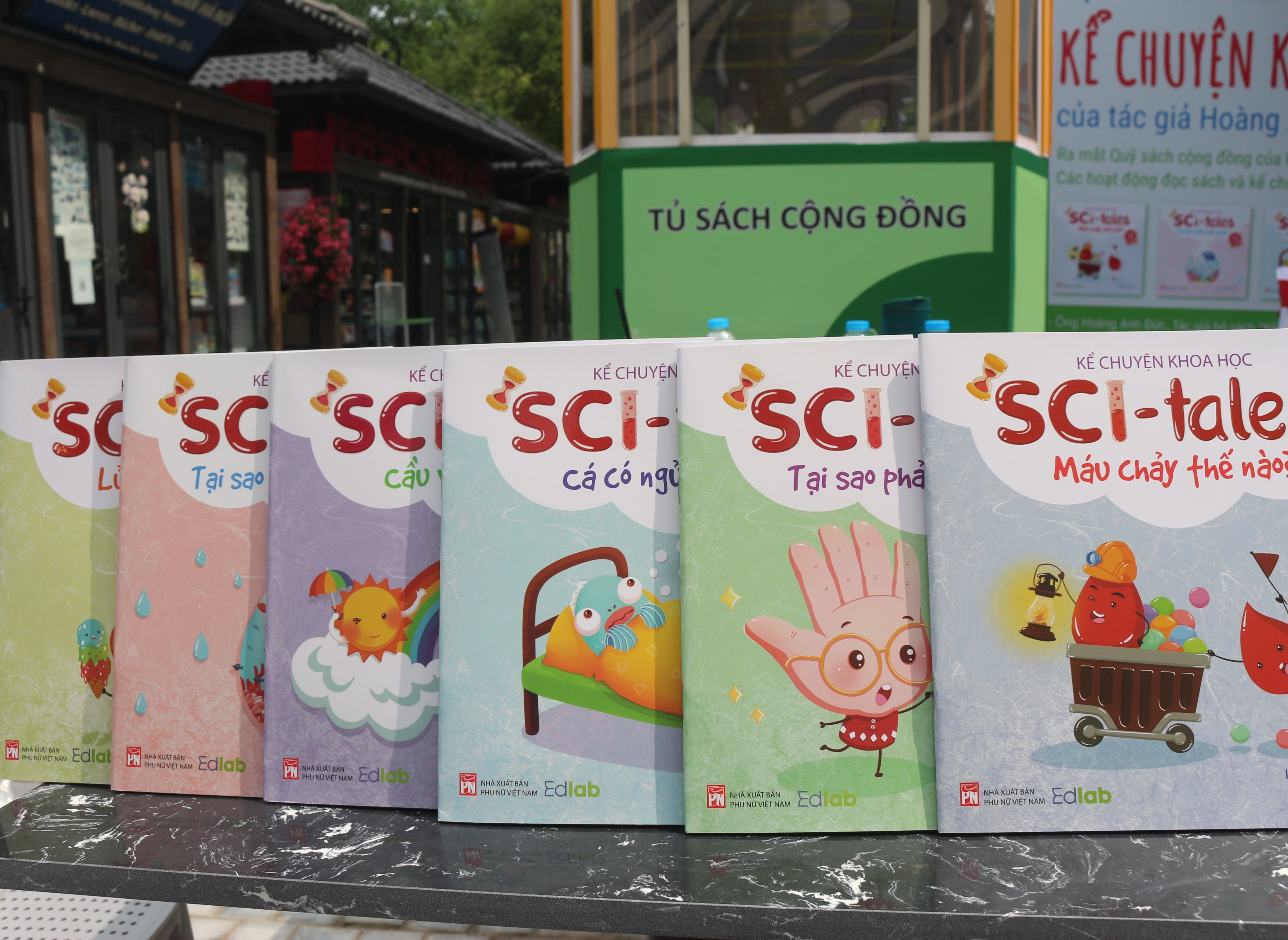 Dua kien thuc khoa hoc toi thieu nhi hinh anh