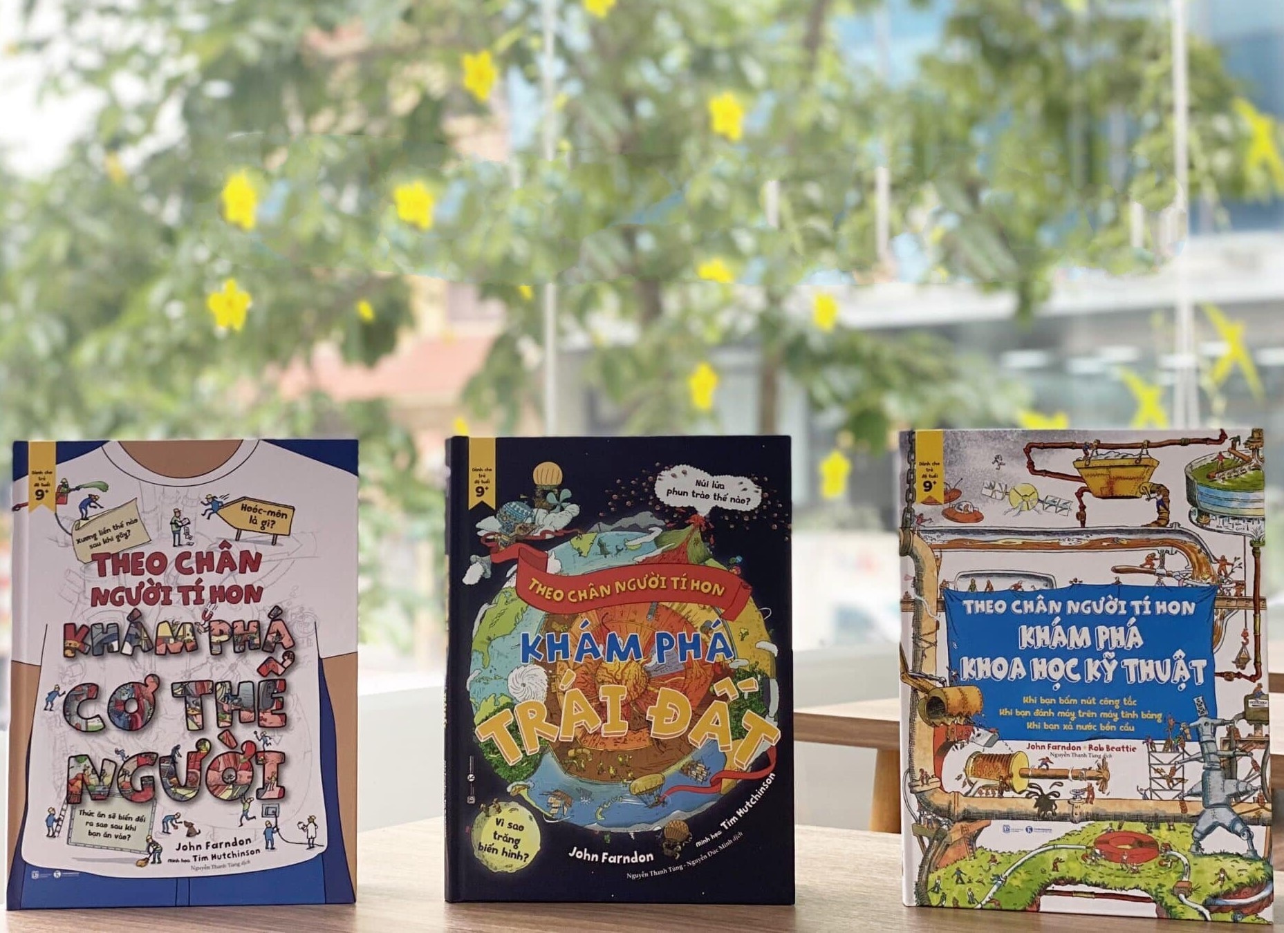 Dua tre den gan hon voi khoa hoc hinh anh