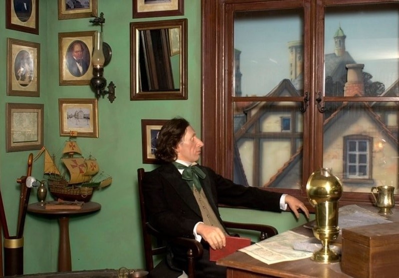 Khong gian co tich cua Andersen hinh anh