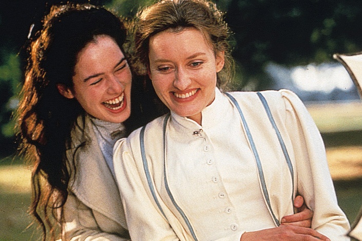 Muoi cuon sach cua cac nu tac gia co suc hut voi nam gioi hinh anh