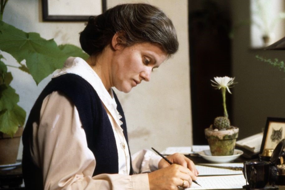 Nguoi phu nu dam song het minh cho tinh yeu va khat vong hinh anh