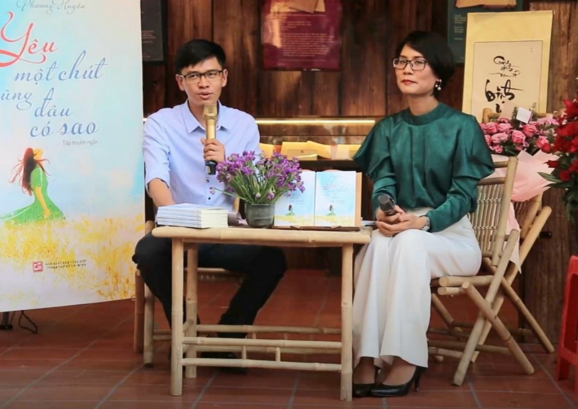 bien tap vien sach anh 1