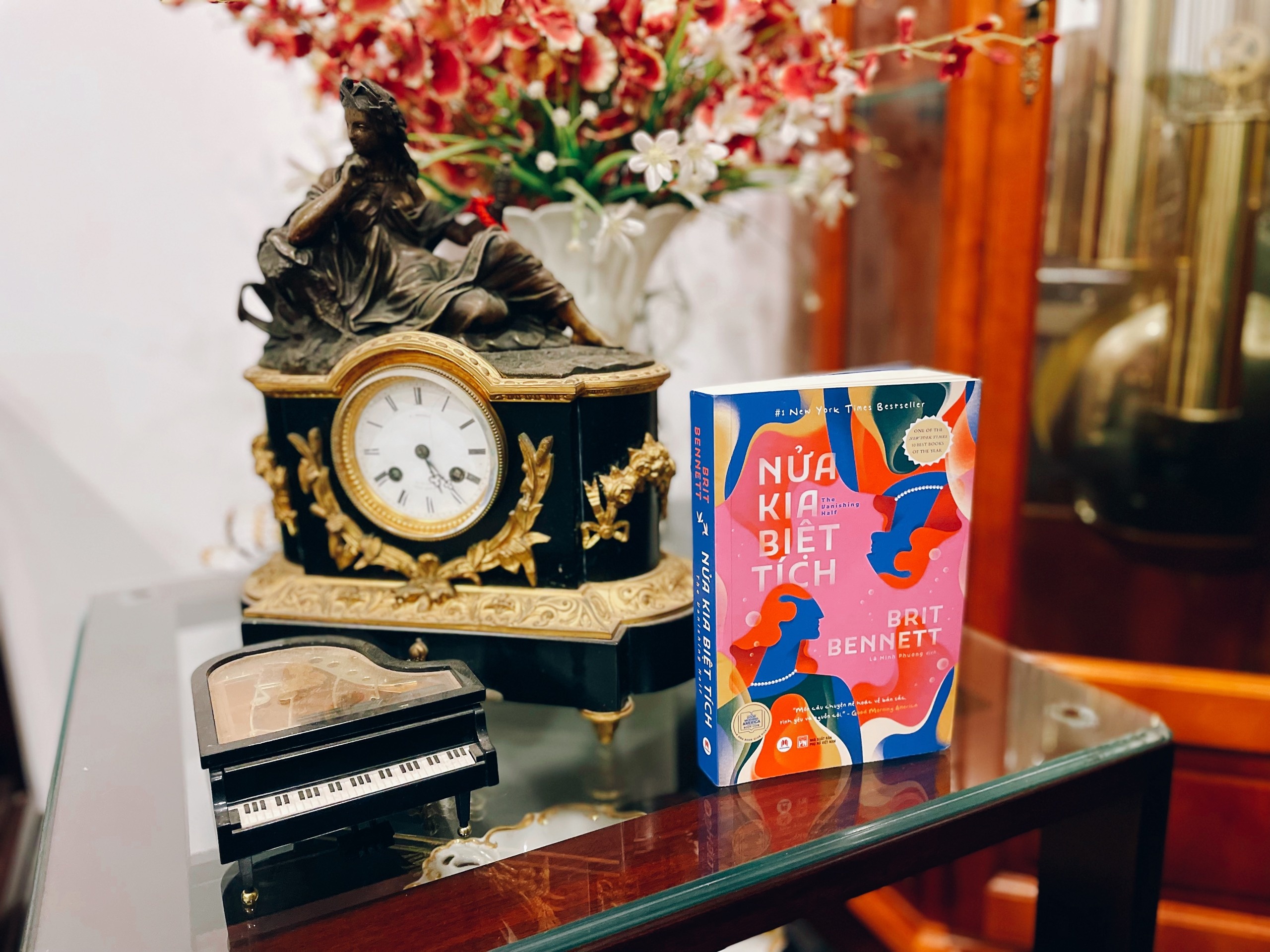 Those who left behind anh 1