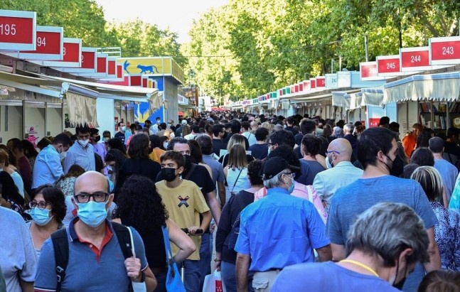 Hoi sach Tay Ban Nha anh 1