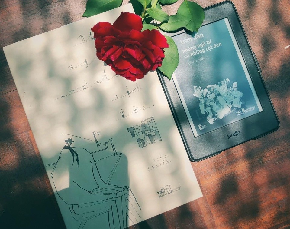 Sach lau hoanh hanh can tro ebook ban quyen phat trien hinh anh