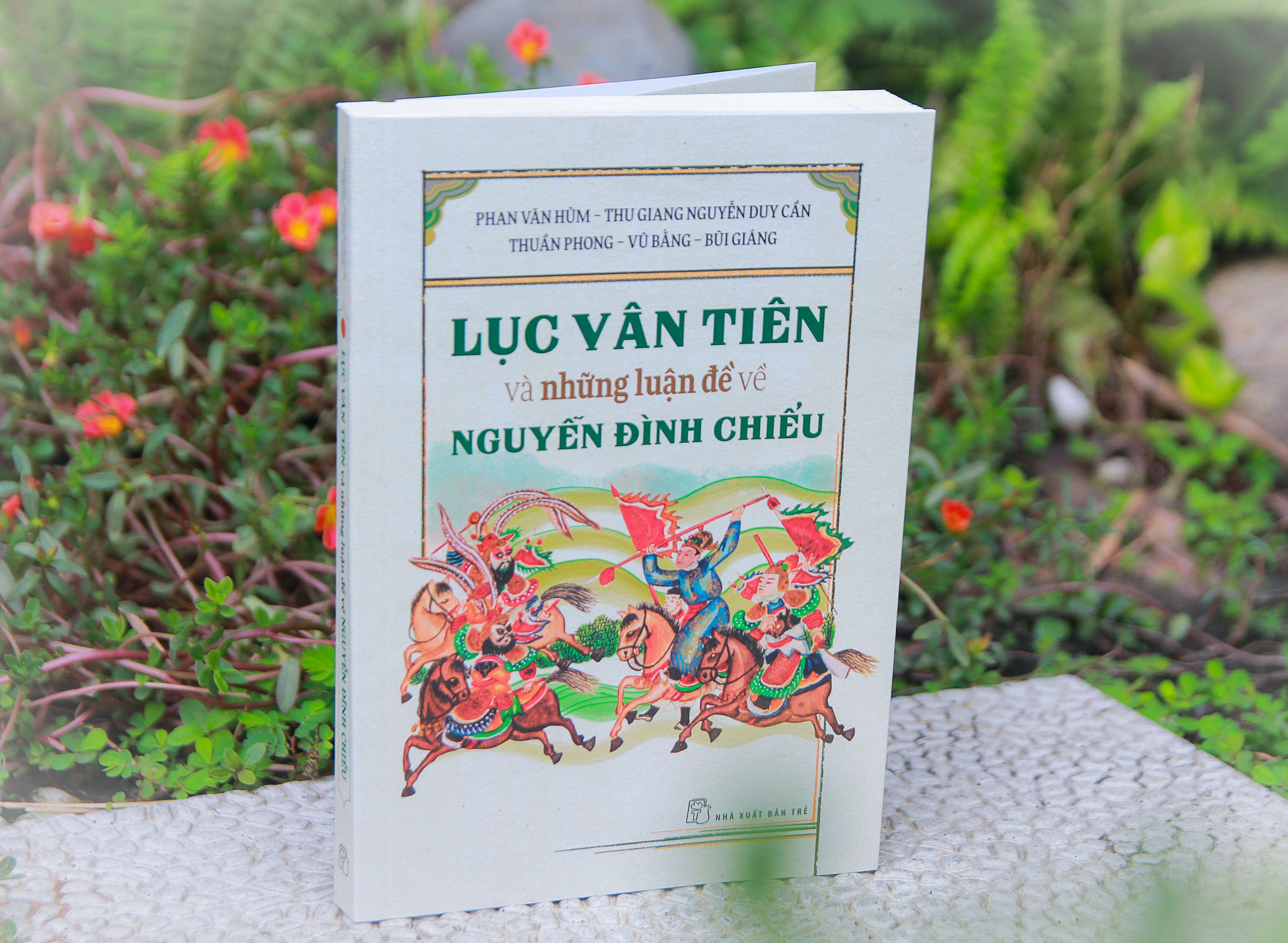 Cuoc doi, su nghiep Nguyen Dinh Chieu qua nhung cuon sach hinh anh