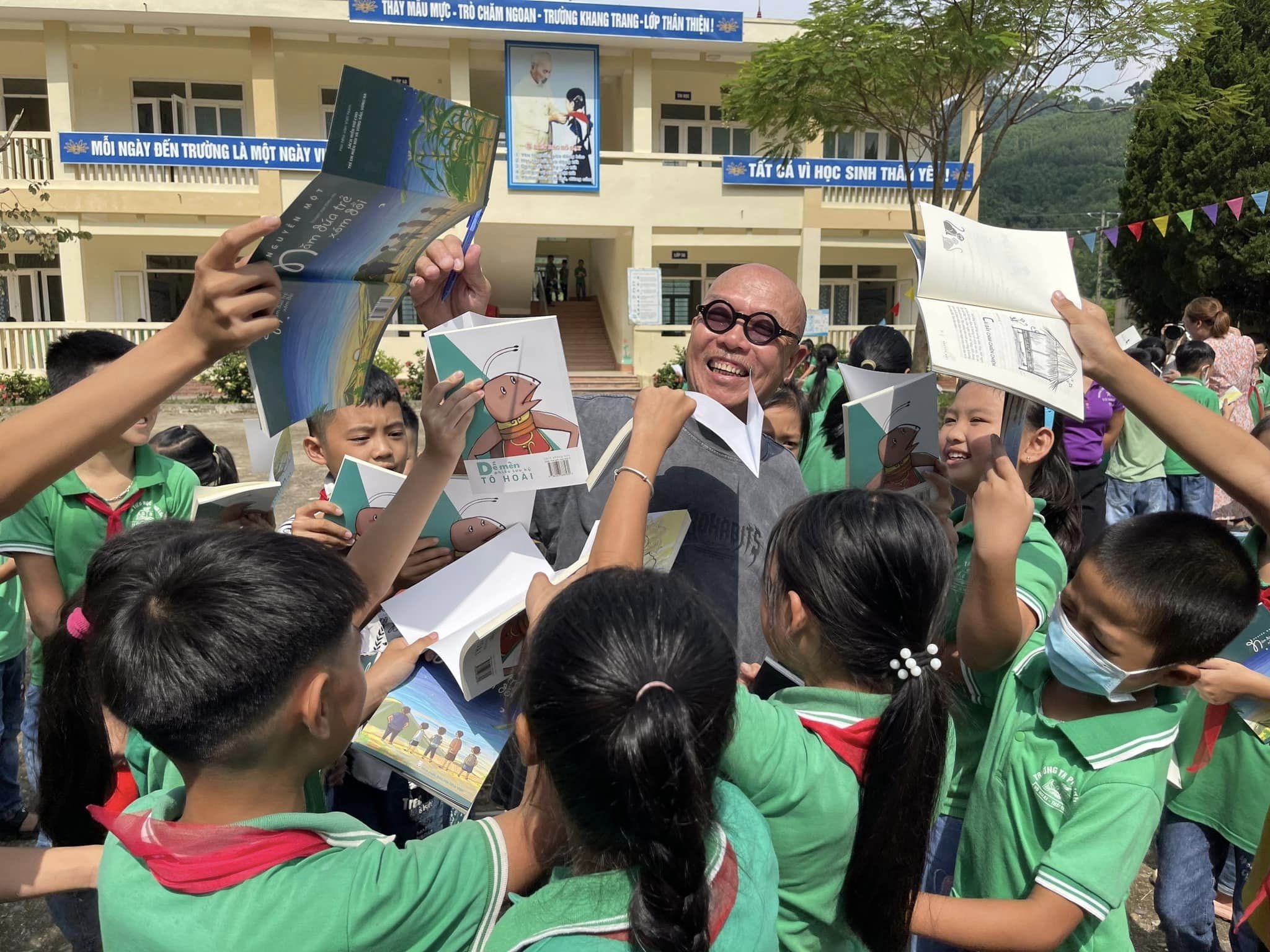 tang sach mien phi anh 2