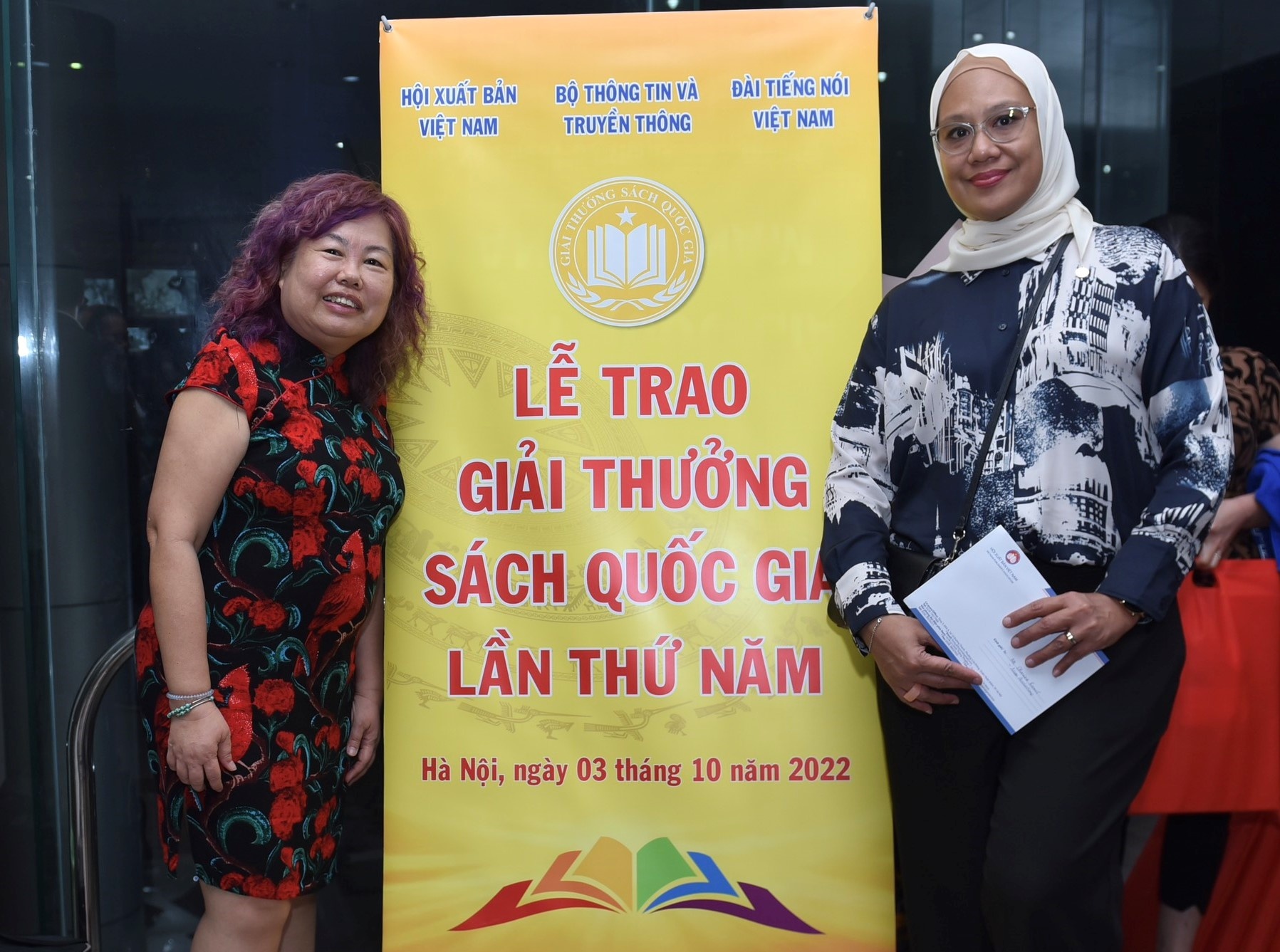 Giai thuong Sach quoc gia thu hut gioi xuat ban ASEAN hinh anh