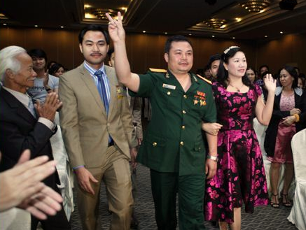 Khoi to BLD Lien ket Viet lua dao hon 45.000 nguoi hinh anh