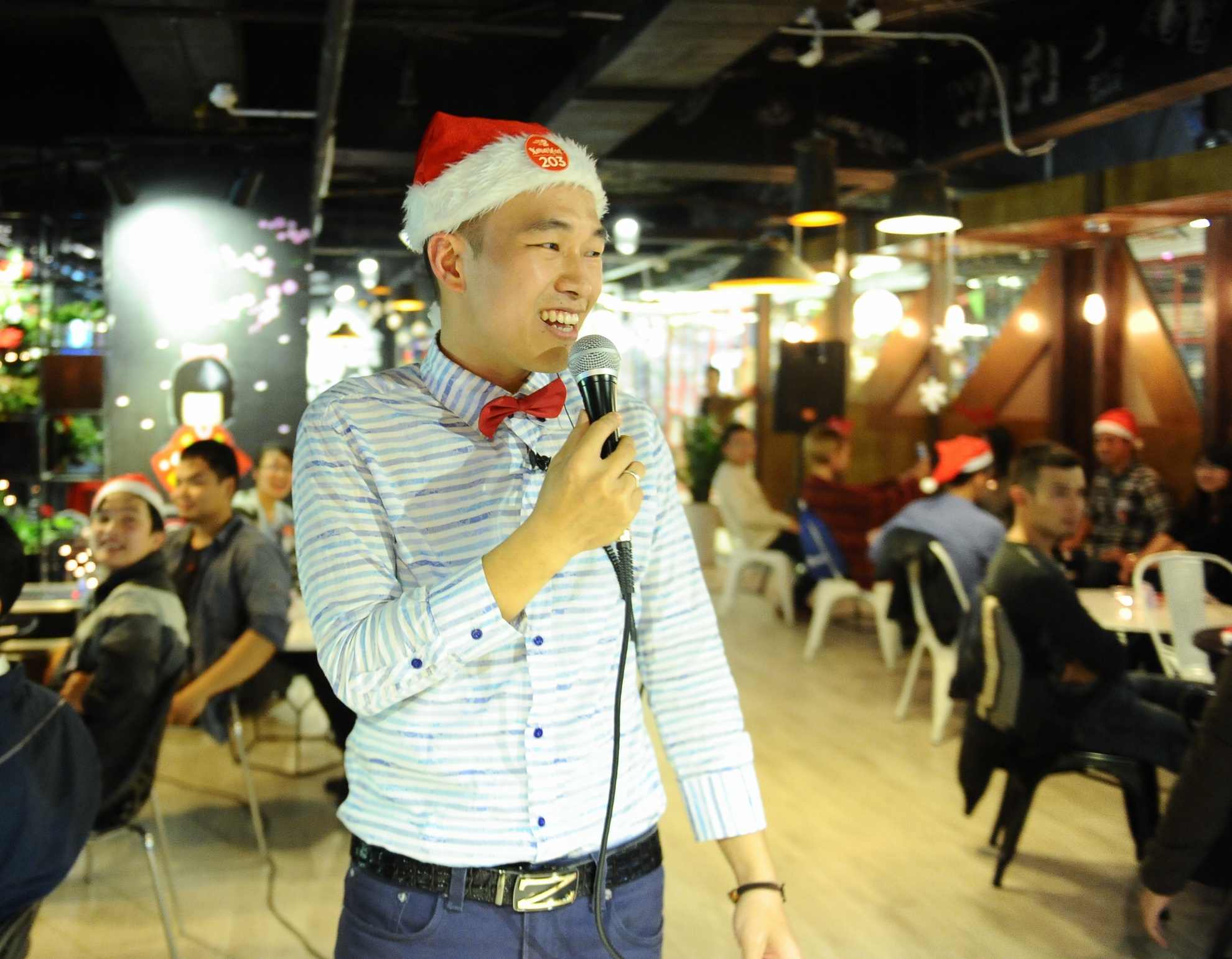 Bạn Lê Duy Thắng, trưởng ban tổ chức chương trình chia sẻ: Dù là lần đầu tiên tổ chức và chỉ có 3 ngày đăng ký nhưng chúng mình đã tiếp nhận đến 650 đơn đăng ký tham gia. Và ban tổ chức đã phải chọn lọc rất kĩ để tìm ra 26 người có bản CV thú vị nhất.