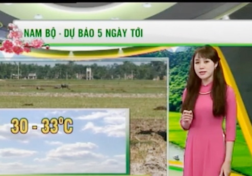 Co giao Lan Phuong dan chuong trinh Du bao thoi tiet tren truyen hinh hinh anh