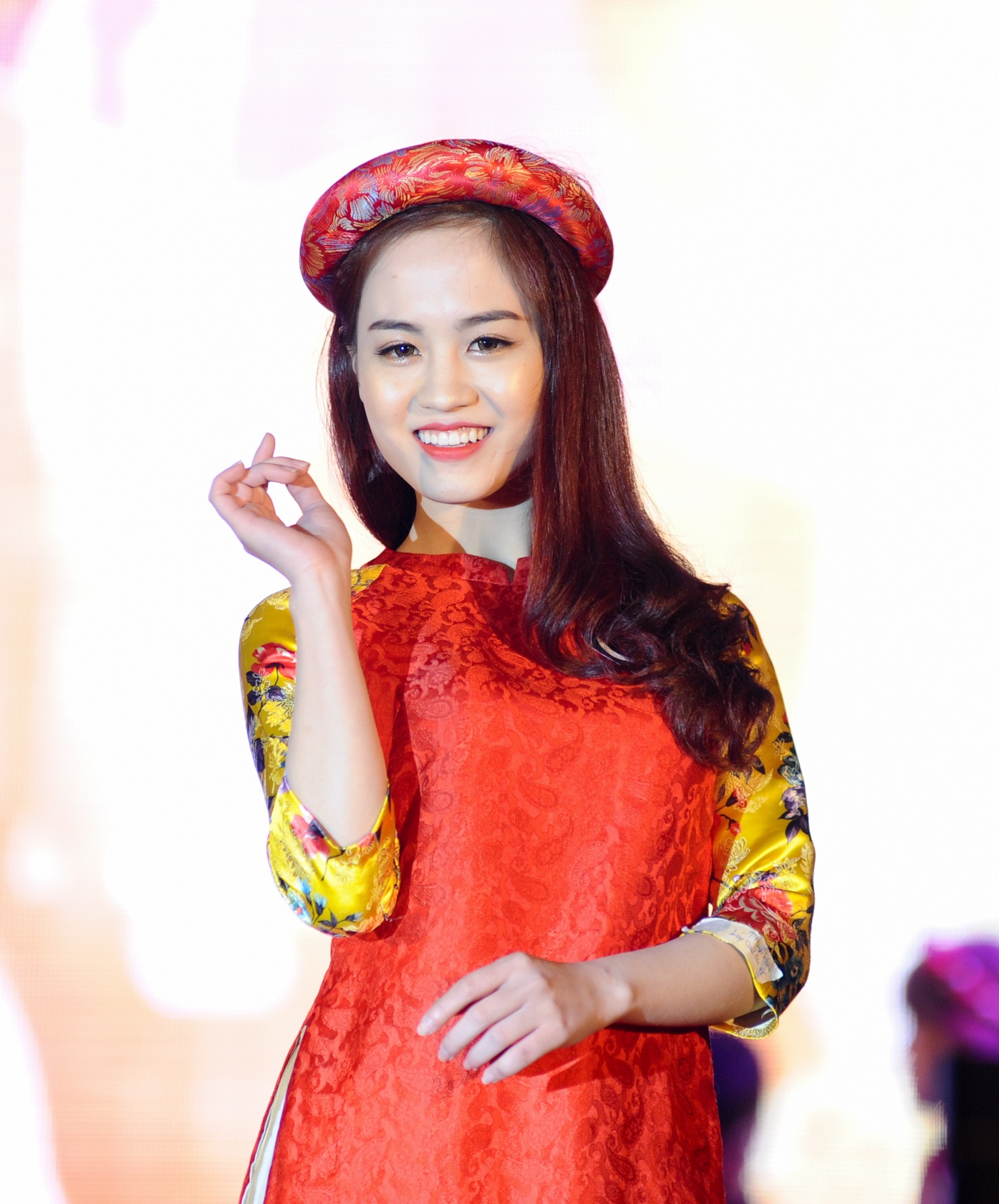 Sinh viên thanh lịch Hoc viện Tài chính ảnh 3 Sinh vien thanh lich Hoc vien Tai chinh anh 3