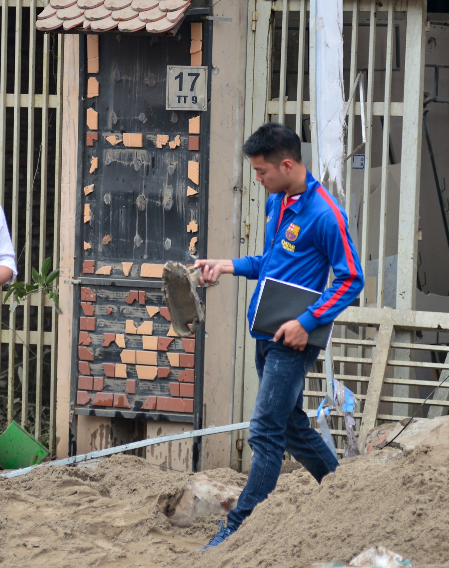 vu no o ha dong anh 3