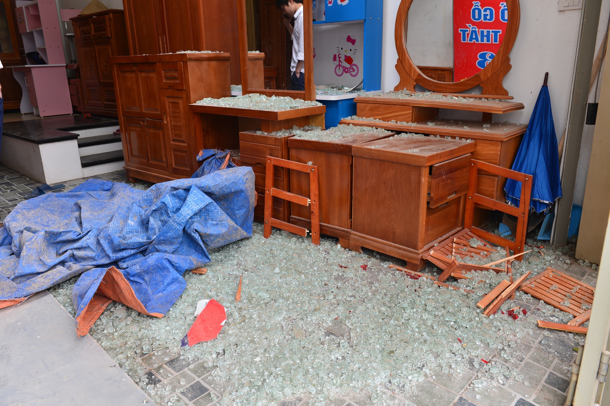 vu no o ha dong anh 7