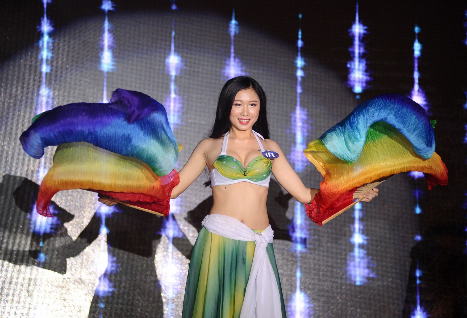 miss báo chí ảnh 10 miss bao chi anh 10