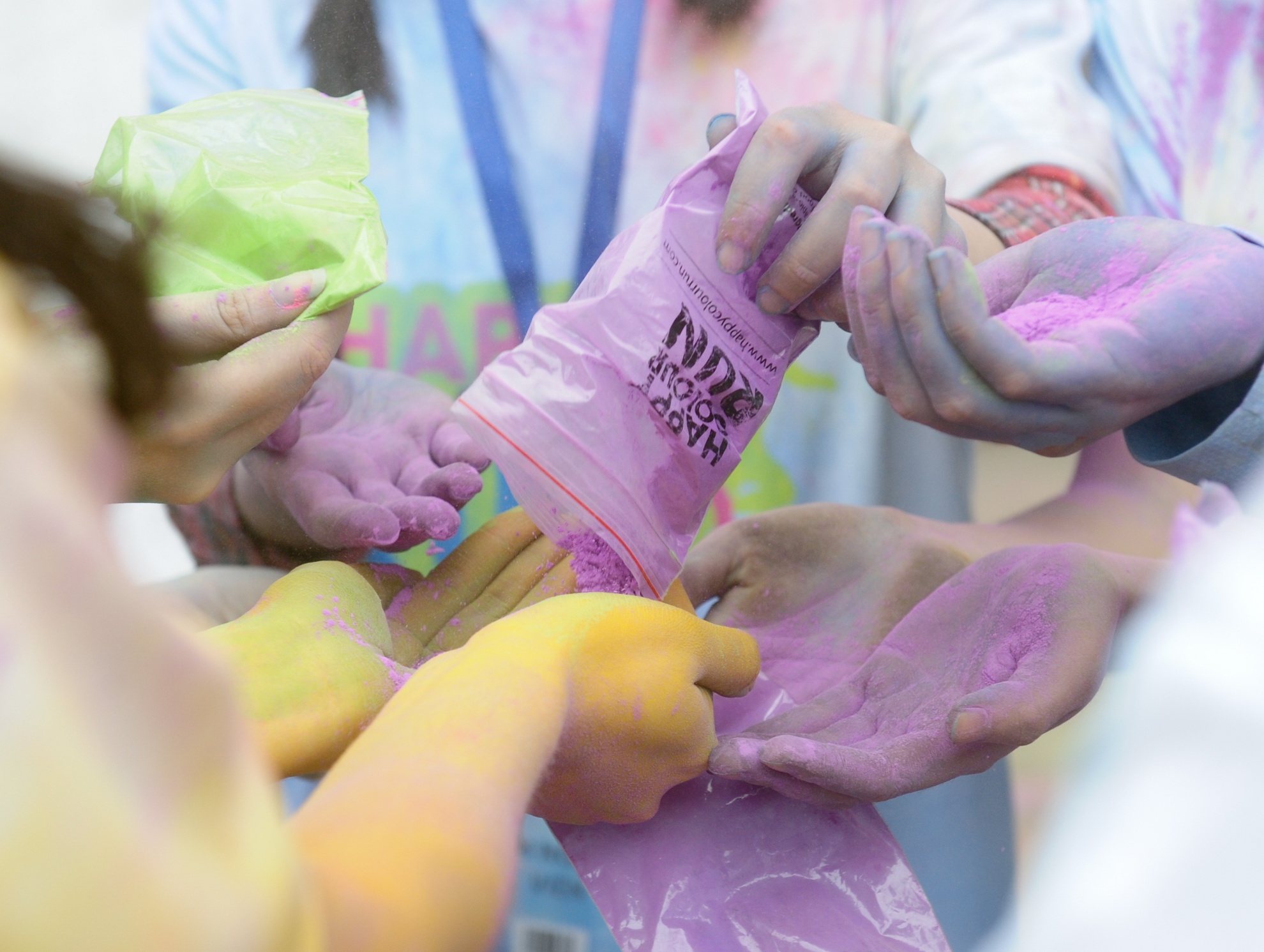 duong chay sac mau ben ho Guom anh 3