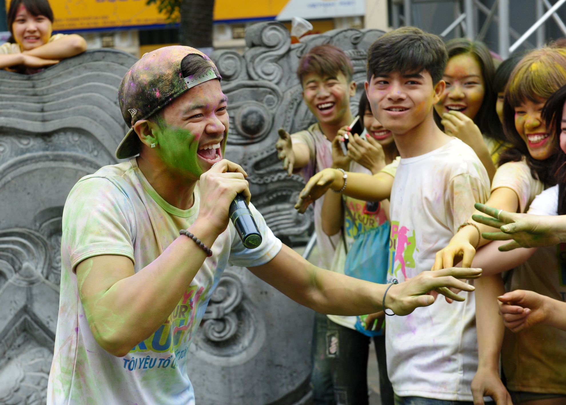 duong chay sac mau ben ho Guom anh 8