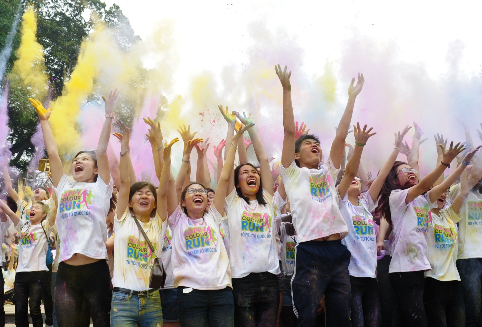 duong chay sac mau ben ho Guom anh 9