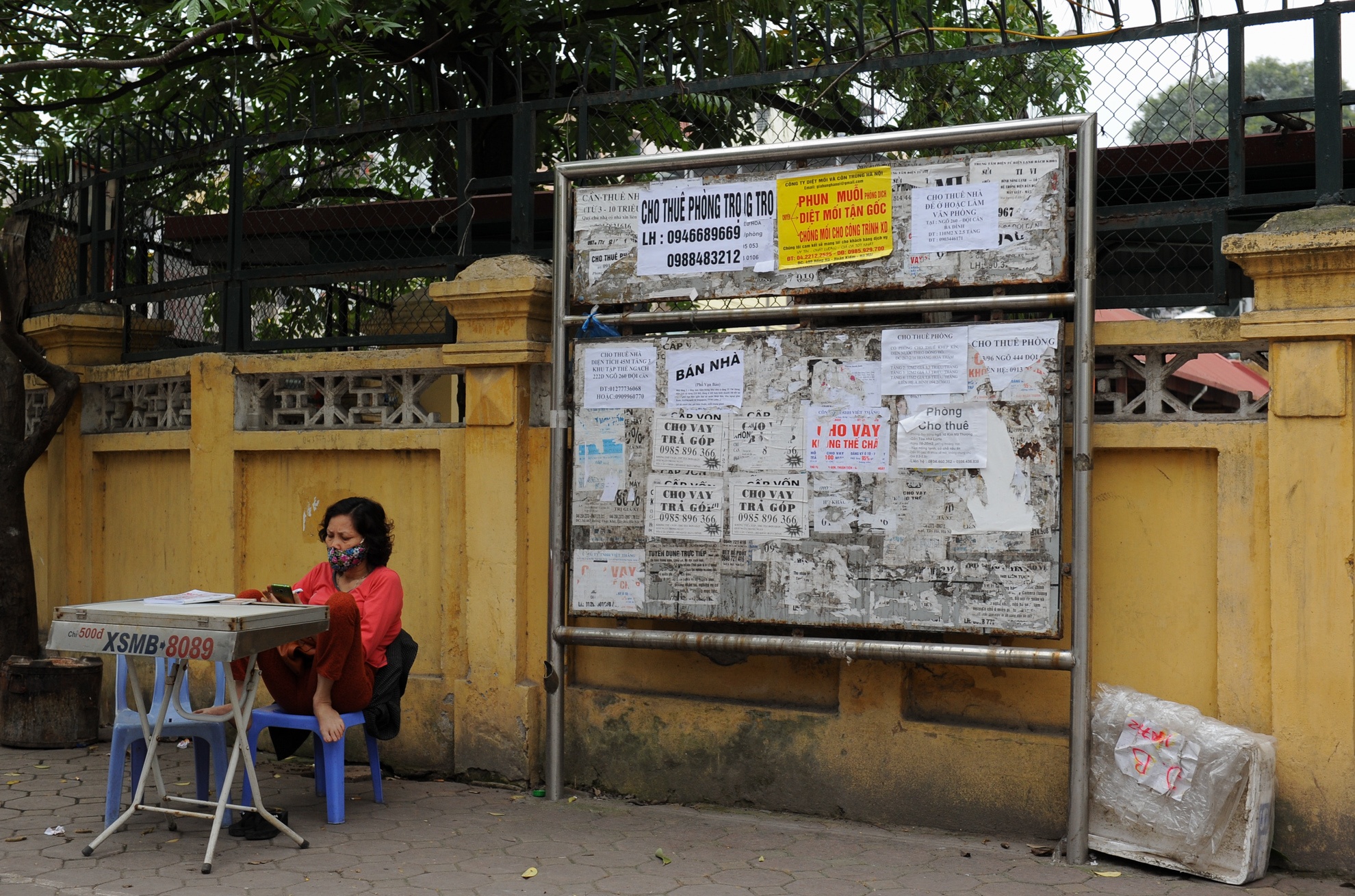 Quang cao rao vat trai phep anh 12
