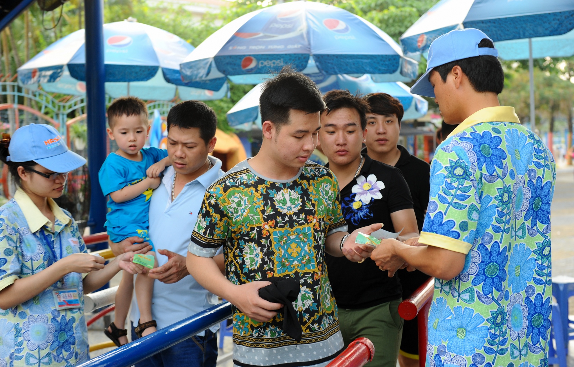 công viên nước ngày nghỉ lễ ảnh 2 cong vien nuoc ngay nghi le anh 2