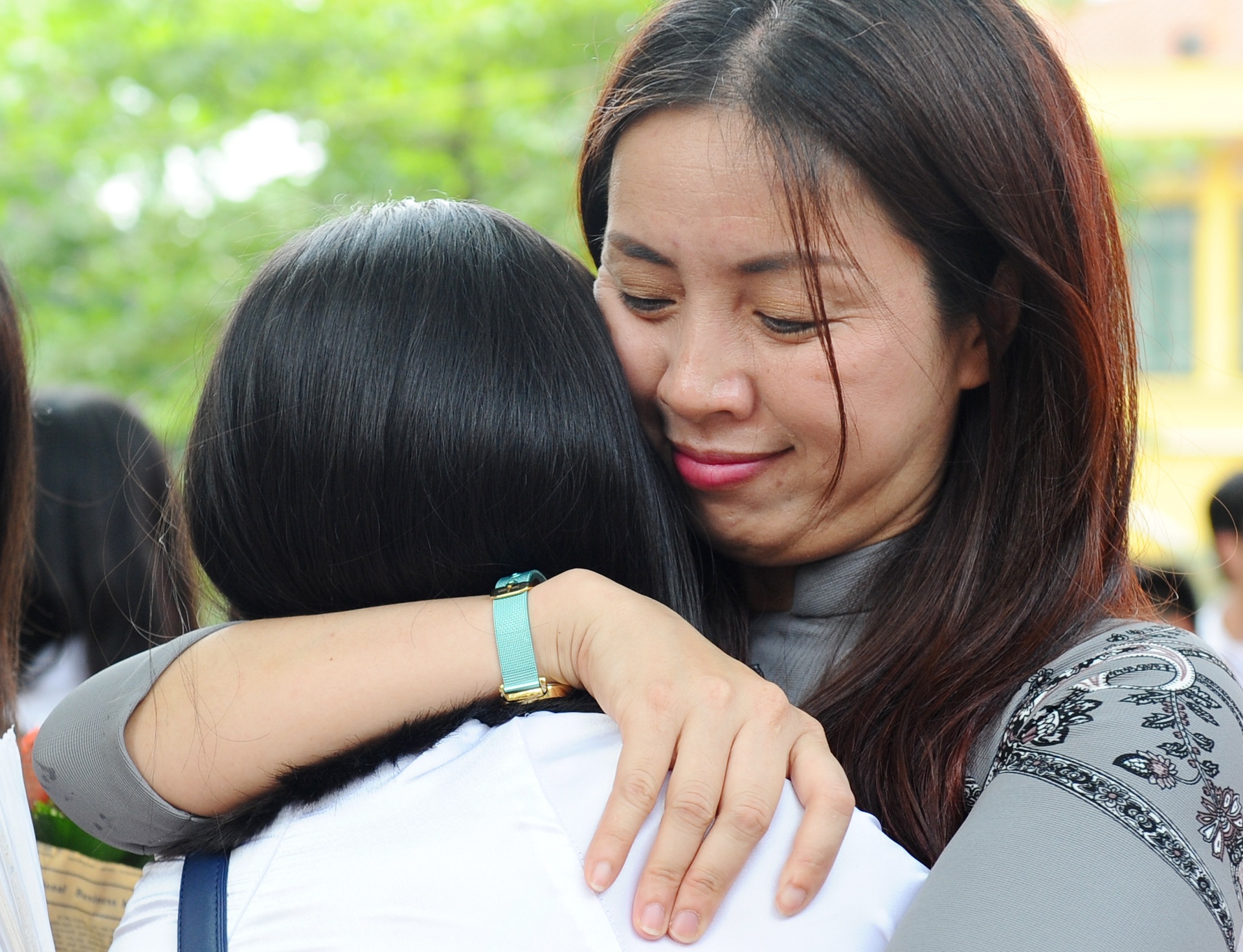 nu sinh chia tay tuoi hoc tro anh 9