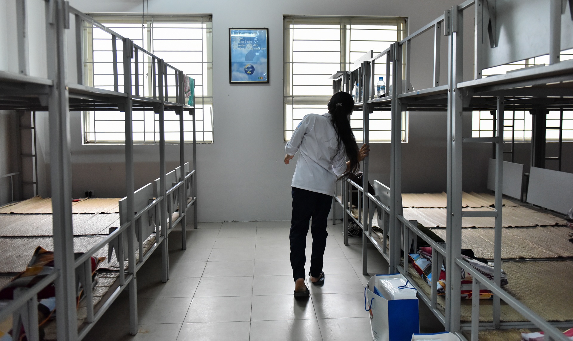 Thi sinh bai liet thi dai hoc anh 4