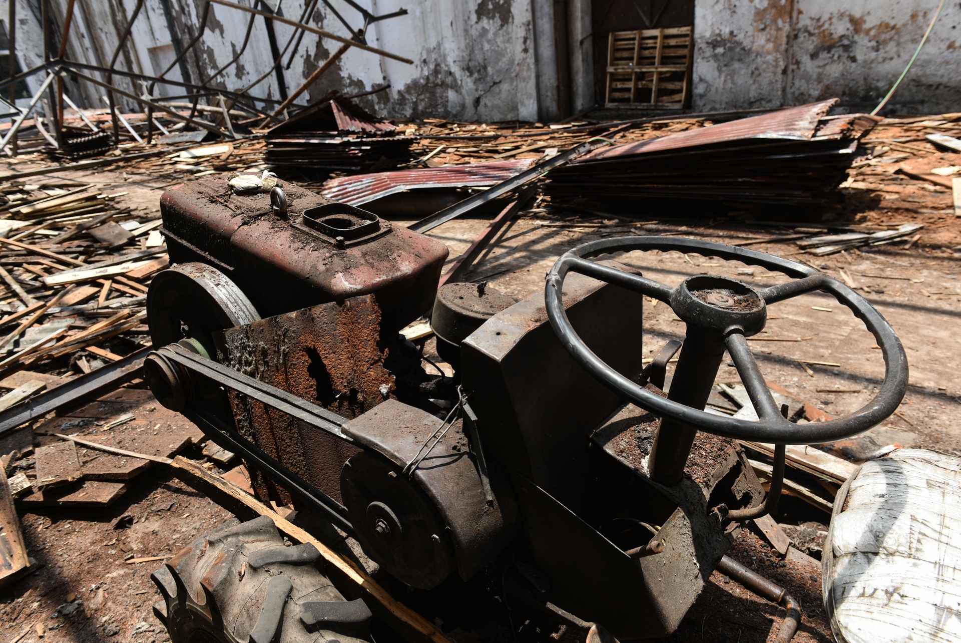 pha bo Nha may det Nam Dinh anh 11