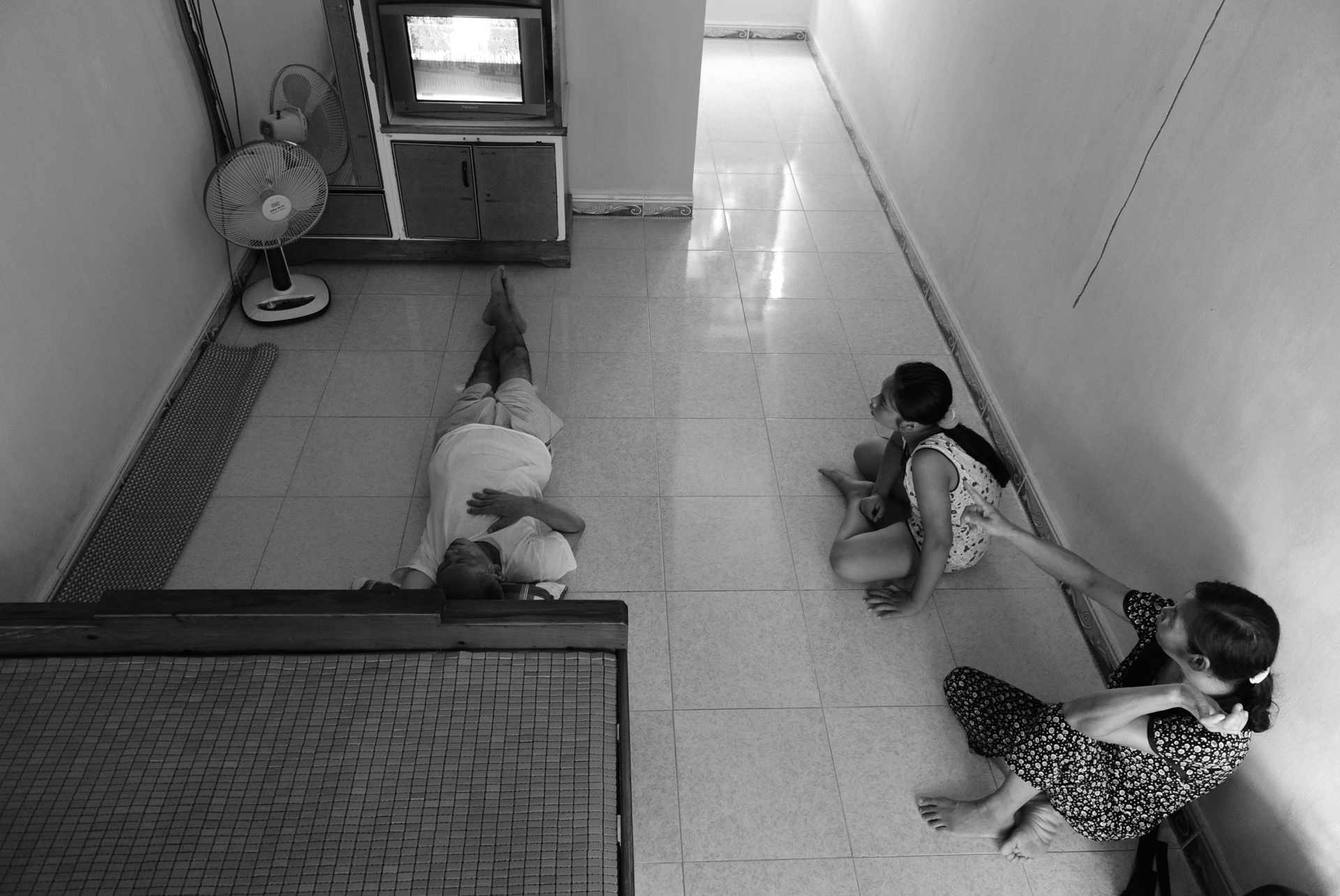 nguoi thuong binh tro ve tu coi chet anh 1