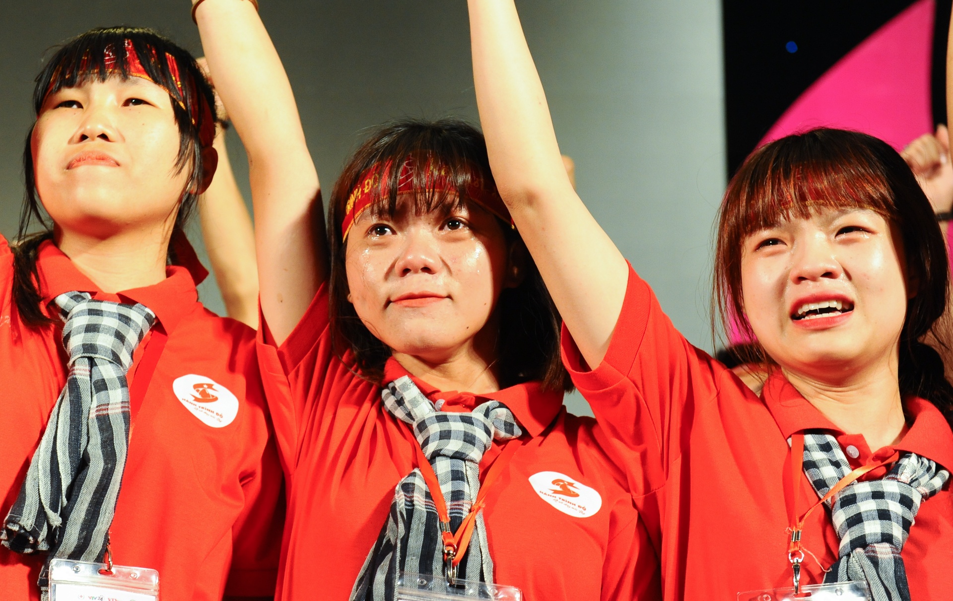 hoi quan hanh trinh do anh 9